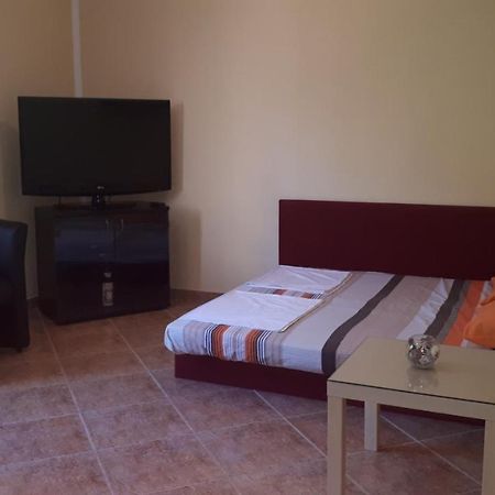Apartment Dubrava Tivat Eksteriør billede