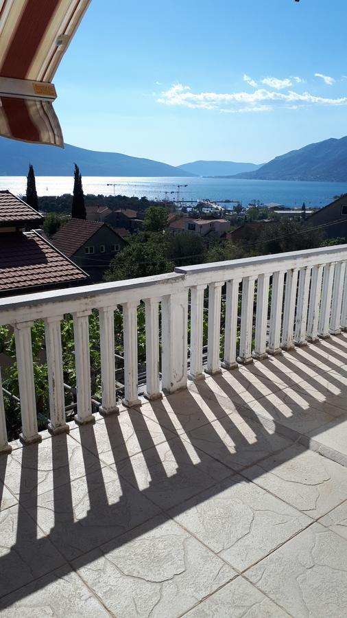 Apartment Dubrava Tivat Eksteriør billede