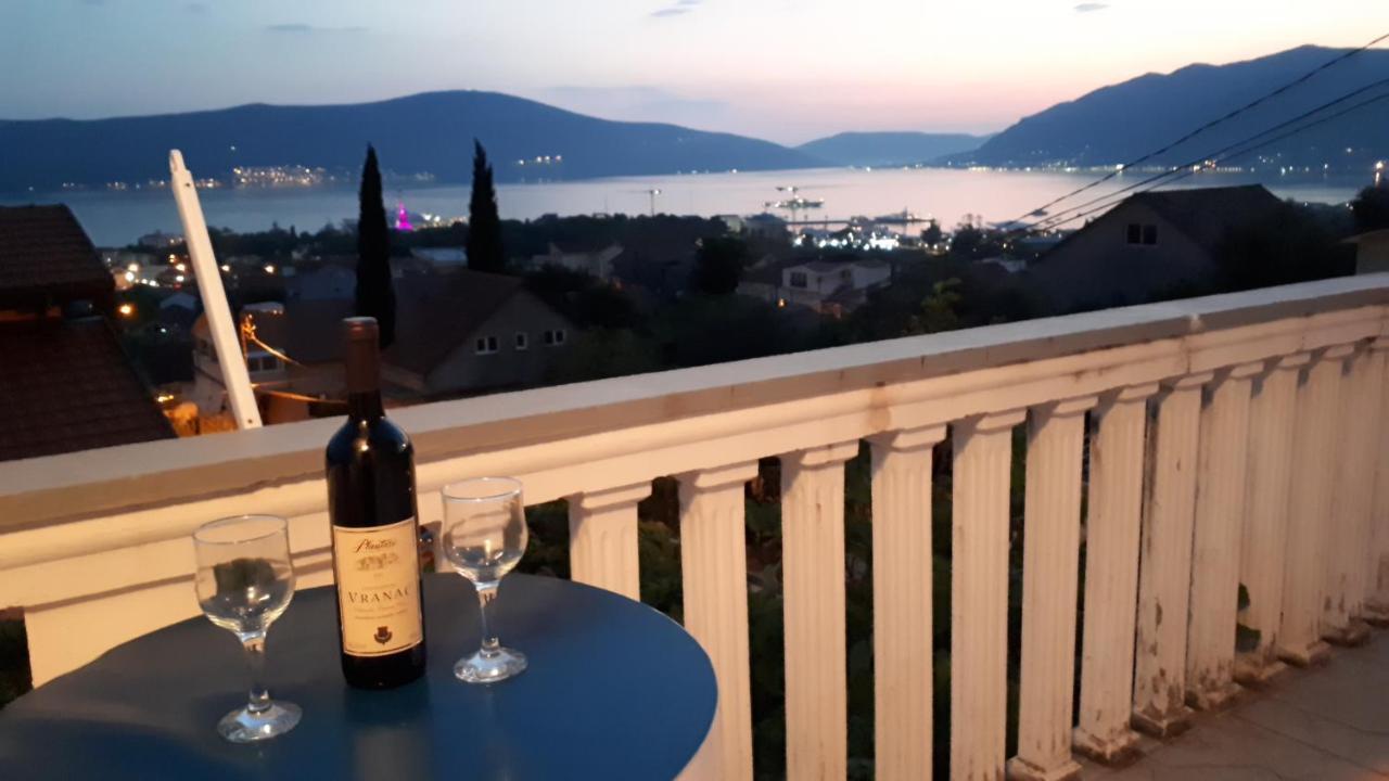 Apartment Dubrava Tivat Eksteriør billede