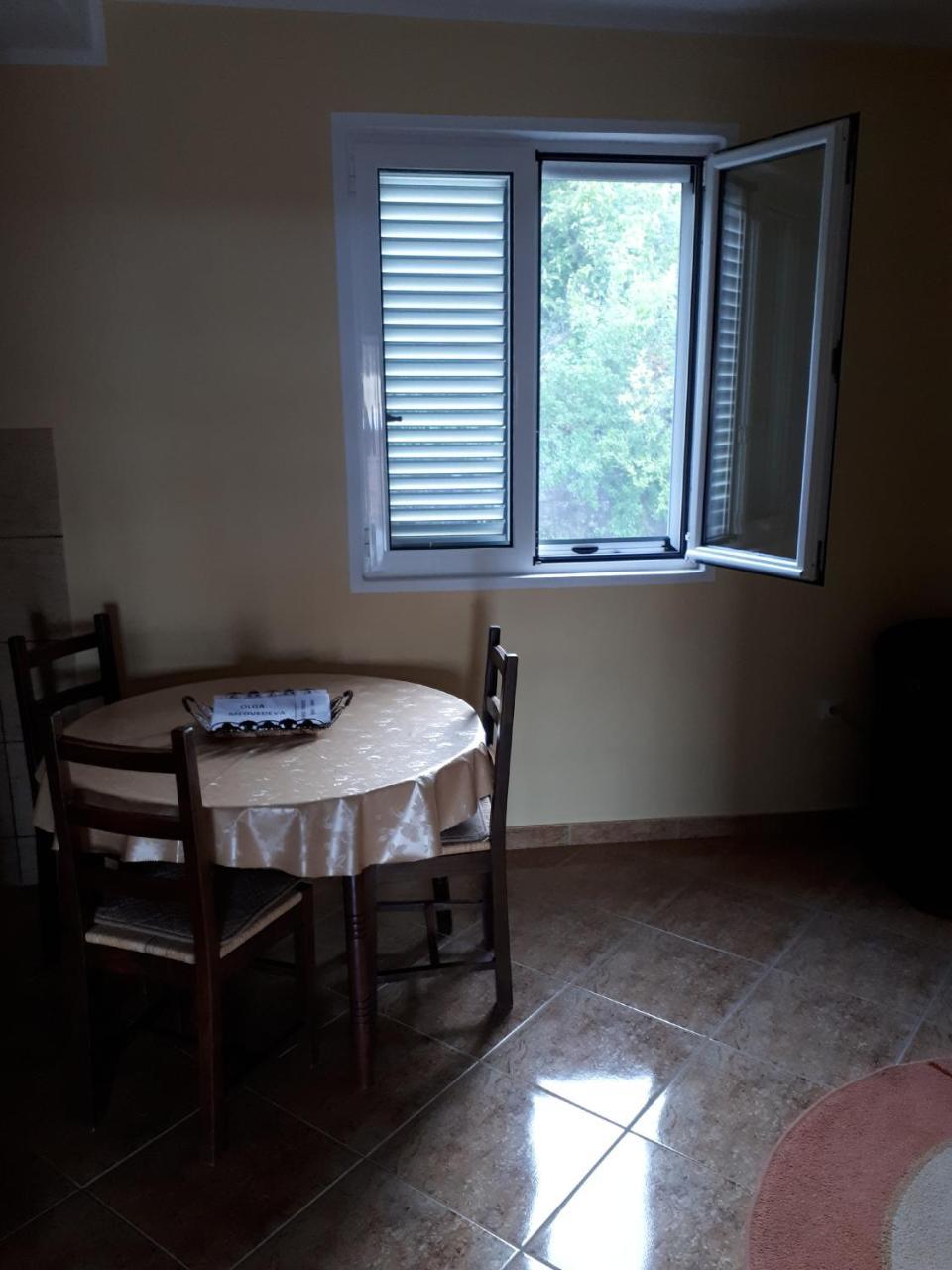 Apartment Dubrava Tivat Eksteriør billede